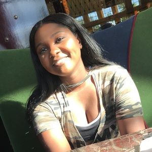 Meet your Posher, Brianna